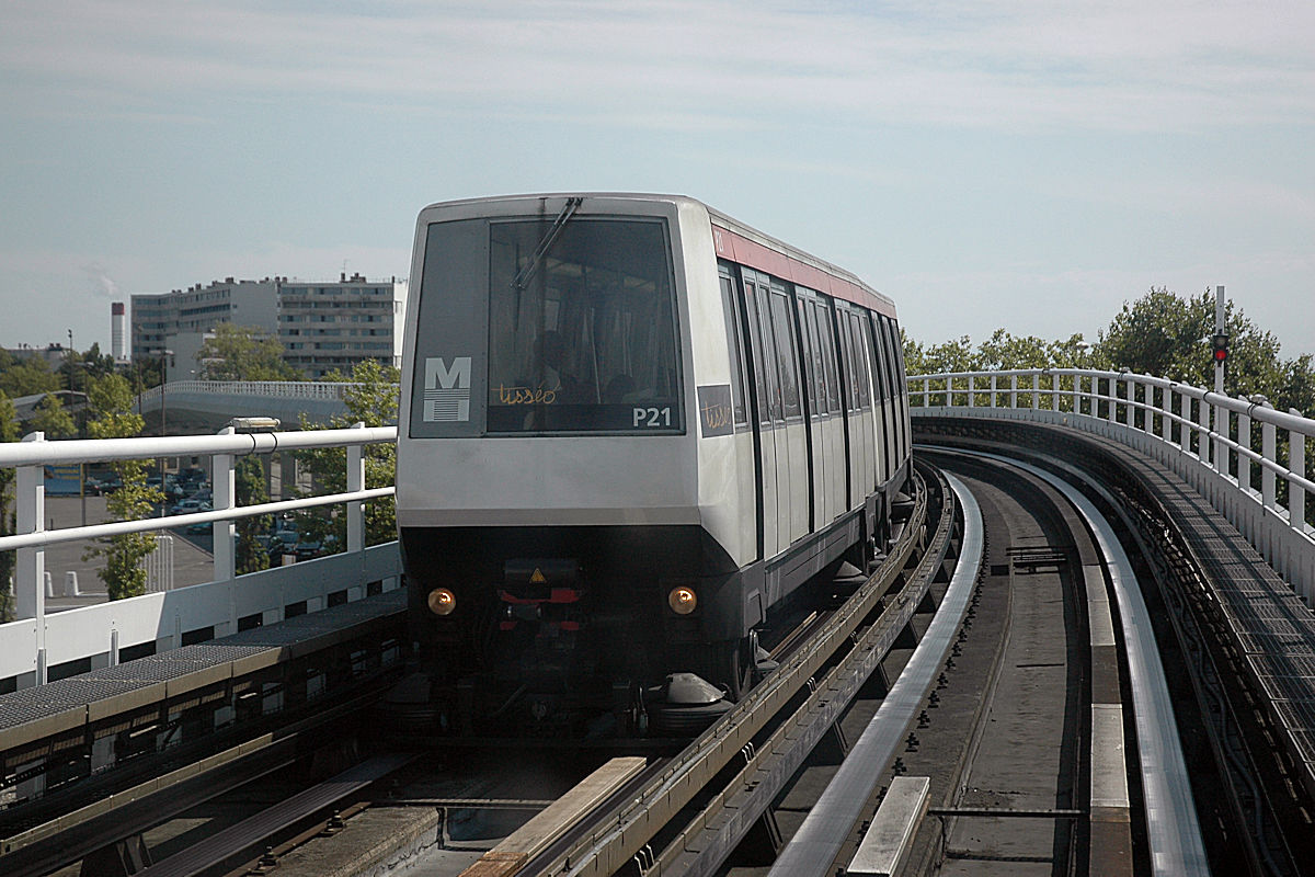 MÉTRO DE TOULOUSE • MATRA VAL 206