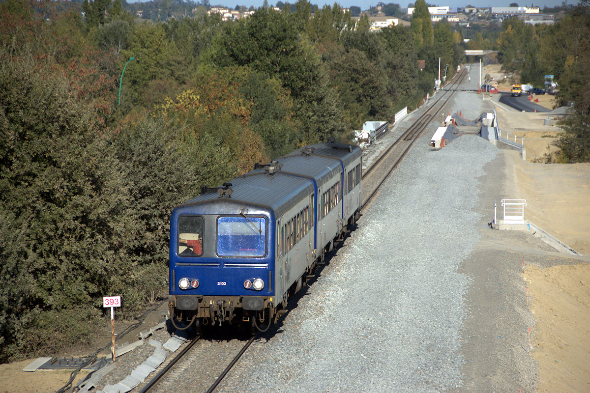 X 2103 MIDI-PYRÉNÉES