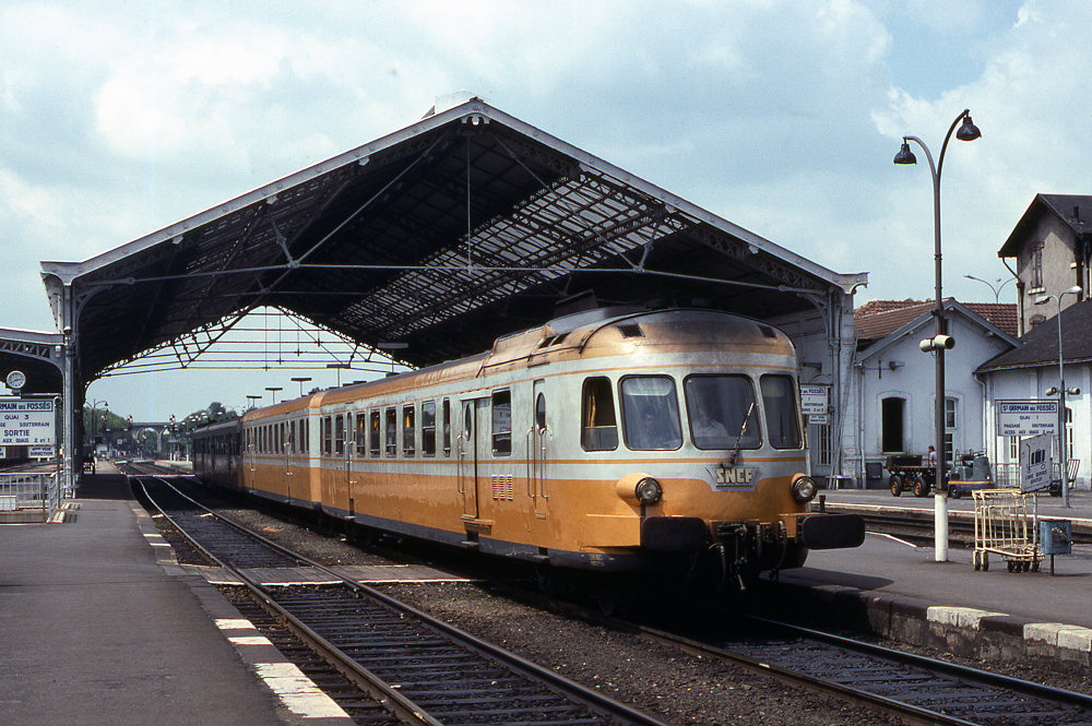 EXPRESS 4540/4541 BORDEAUX-SAINT-JEAN - LYON-PERRACHE