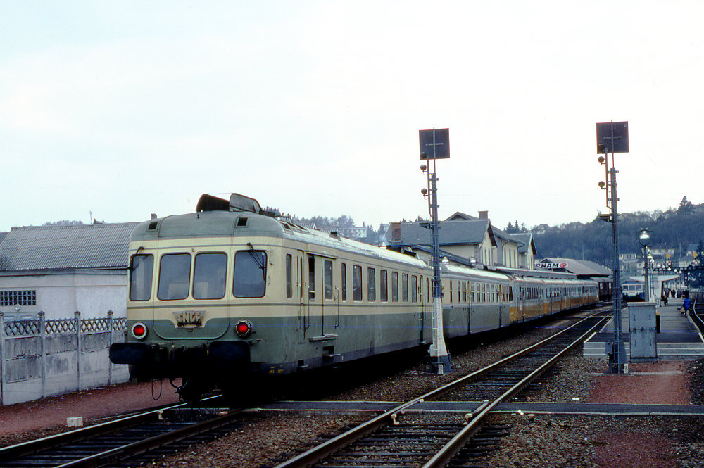 EXPRESS 5441/5440 LYON-PERRACHE - BORDEAUX-SAINT-JEAN