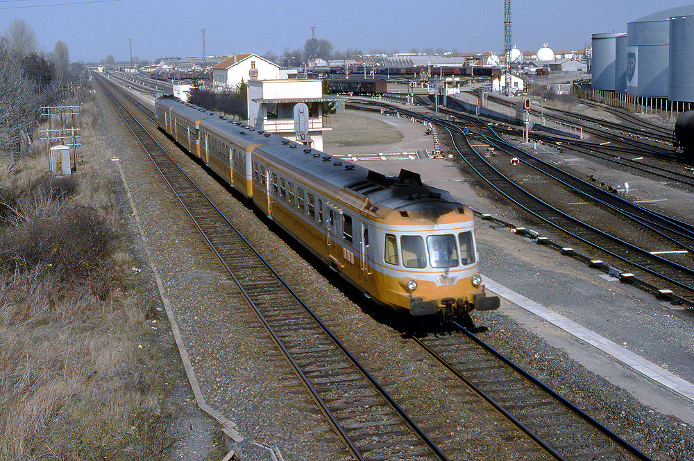 EXPRESS 5441/5440 LYON-PERRACHE - BORDEAUX-SAINT-JEAN