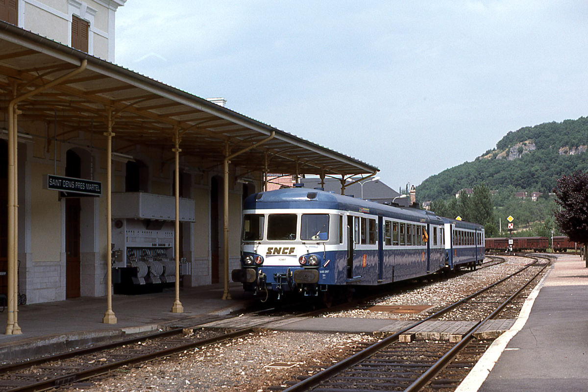 X 2887 - BRIVE-LA-GAILLARDE-RODEZ