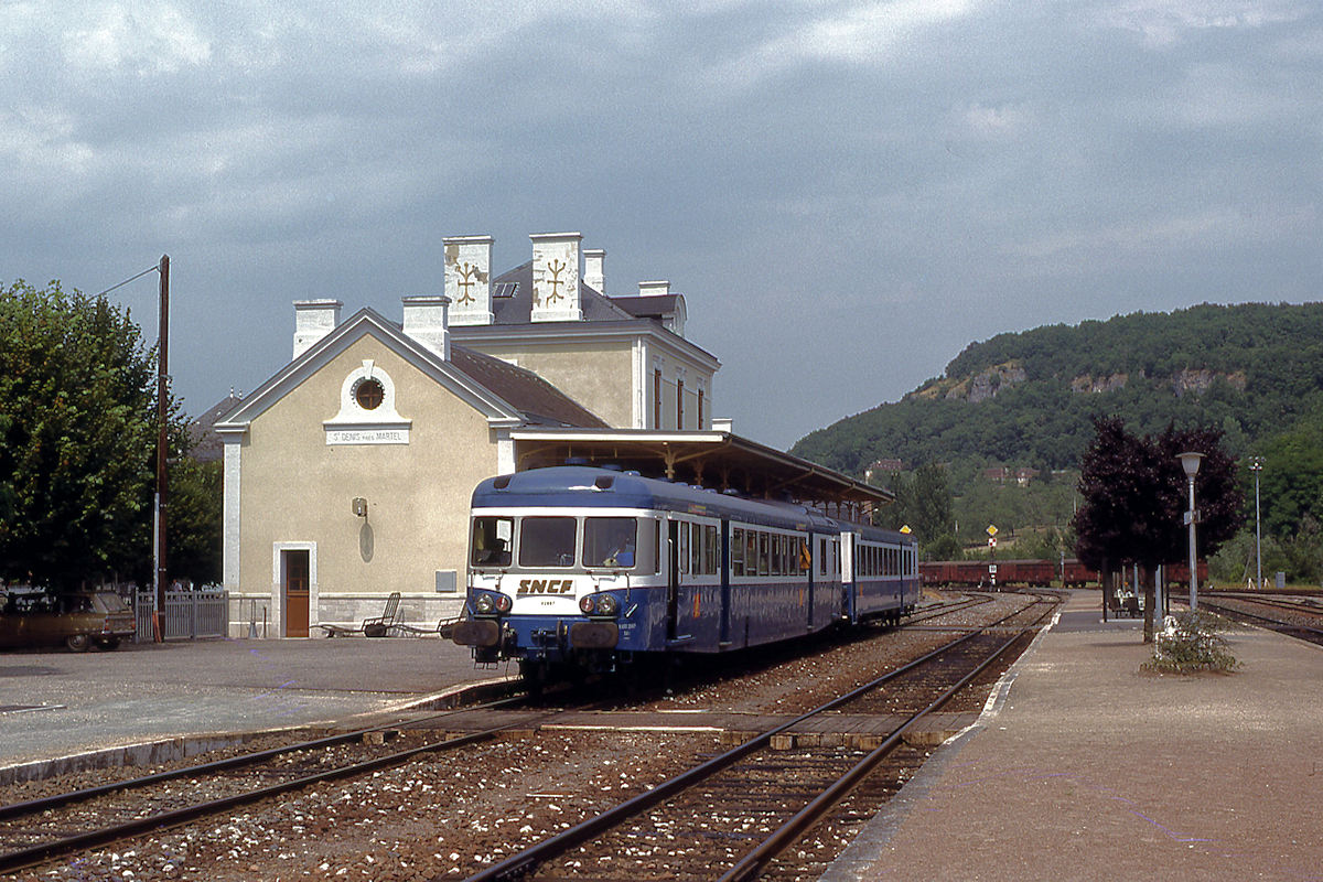 X 2887 - BRIVE-LA-GAILLARDE-RODEZ