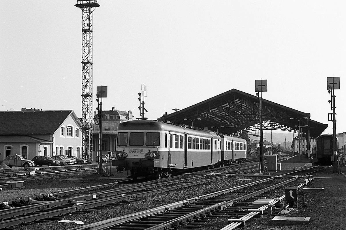 X 2805 - AURIILAC-BRIVE-LA-GAILLARDE