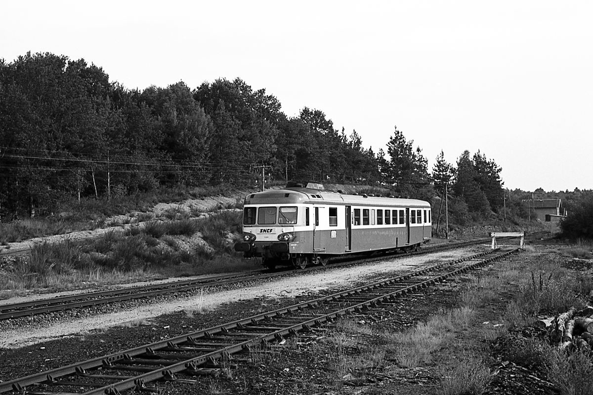 X 2800 - AURILLAC-BORT-LES-ORGUES