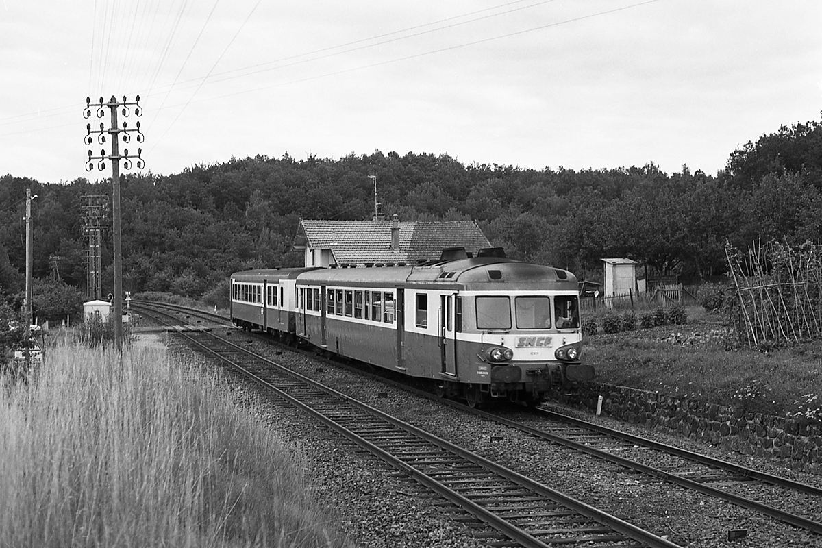 X 2800 - AURILLAC-TOULOUSE-MATABIAU