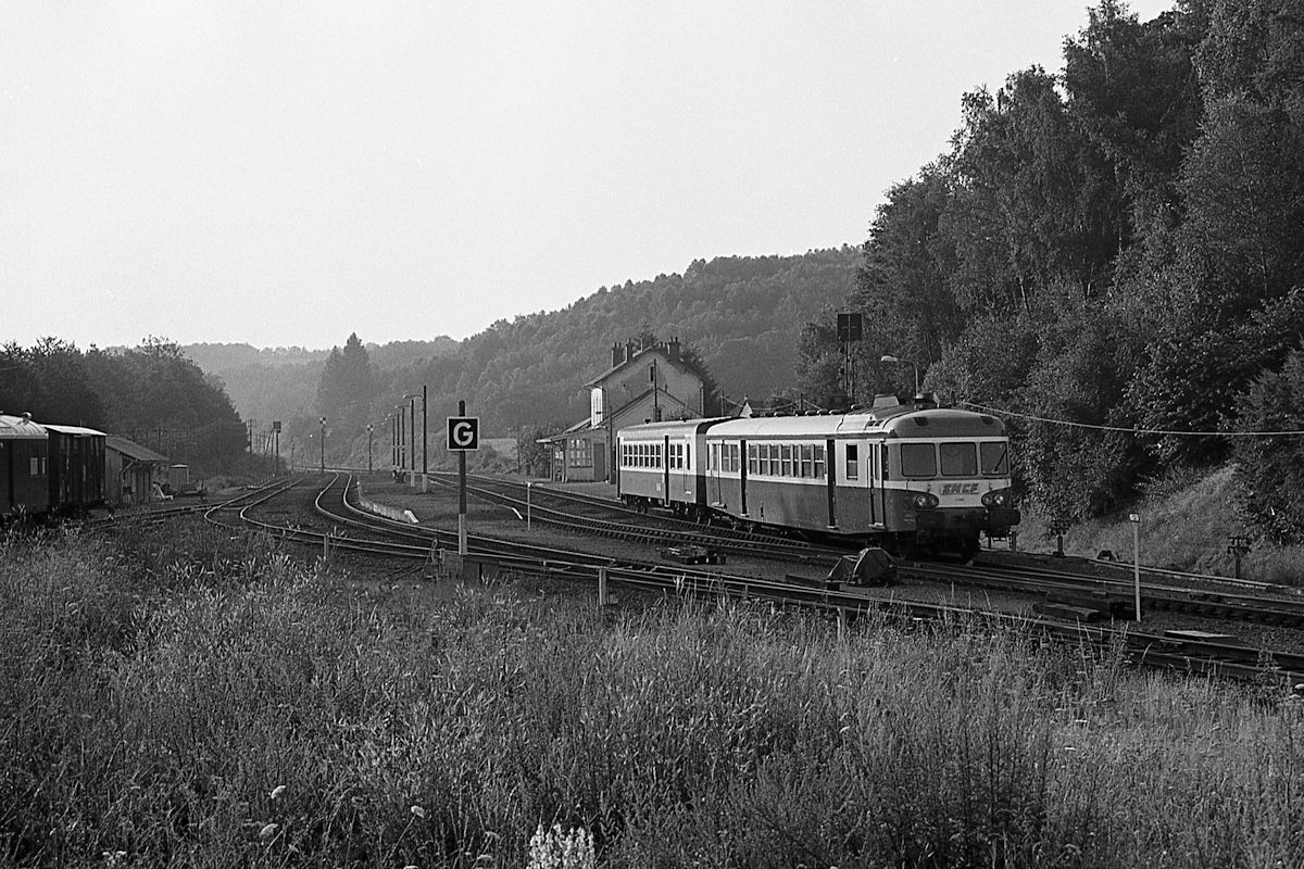 X 2800 - AURILLAC-BRIVE-LA-GAILLARDE