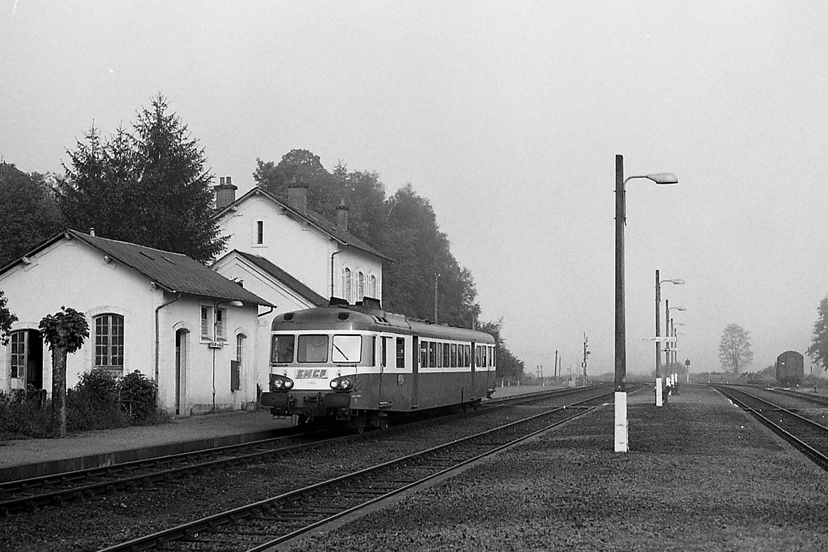 X 2800 - AURILLAC-BRIVE-LA-GAILLARDE