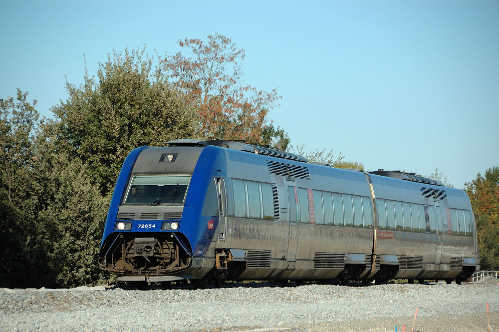 X 72654/655 MIDI-PYRÉNÉES