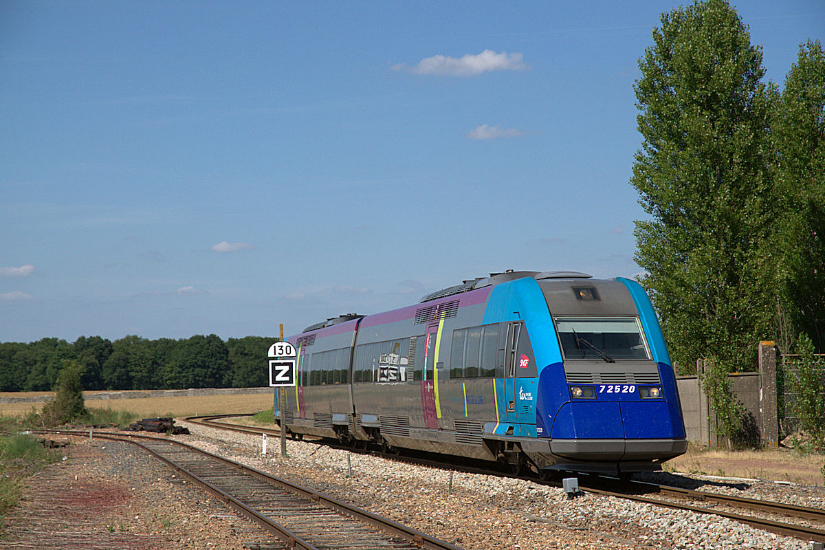 X 72520 PAYS DE LA LOIRE