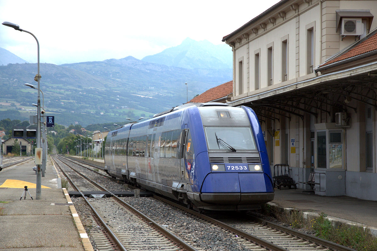 X 72533 “ LES ÉCRINS ” PROVENCE-ALPES-CÔTE-D'AZUR