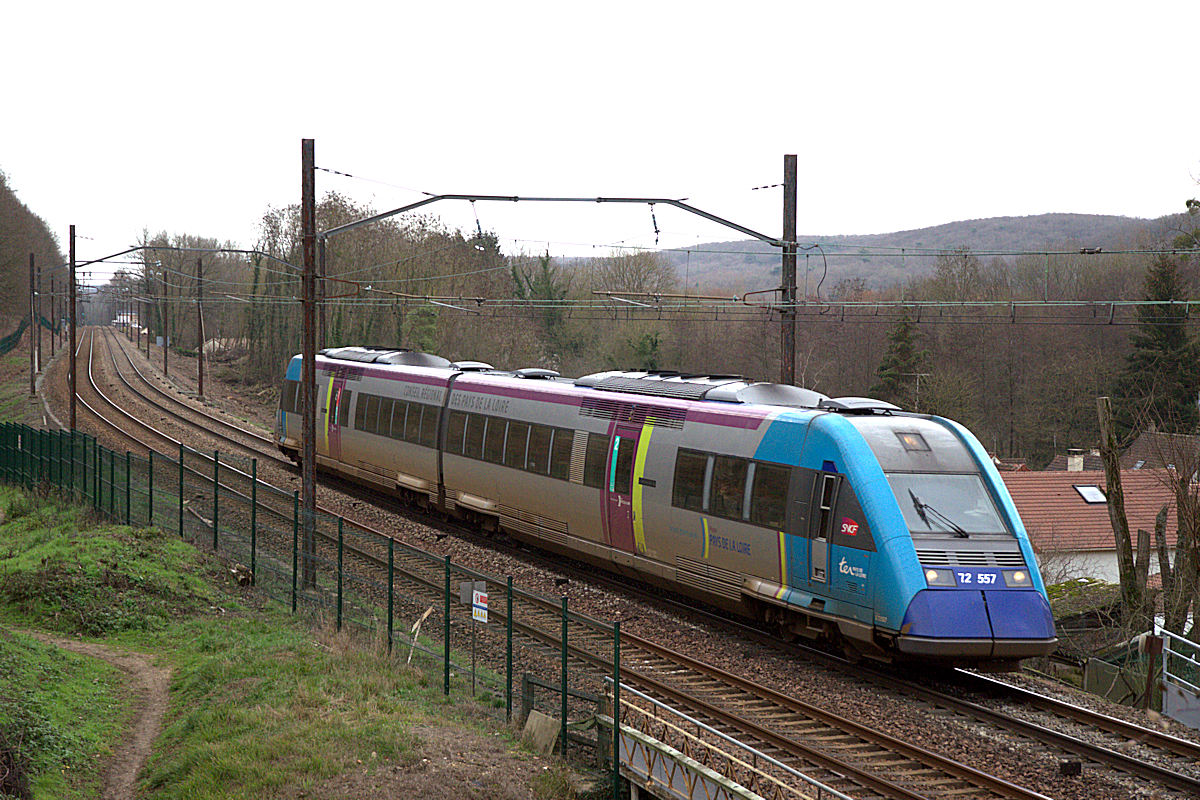 X 72557 PAYS DE LA LOIRE