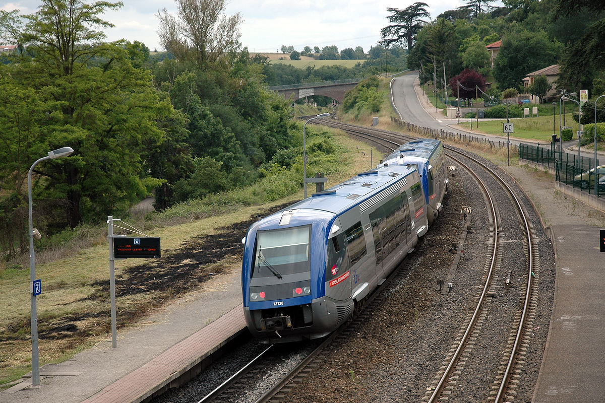 X 73738 MIDI-PYRÉNÉES + X 73742 MIDI-PYRÉNÉES