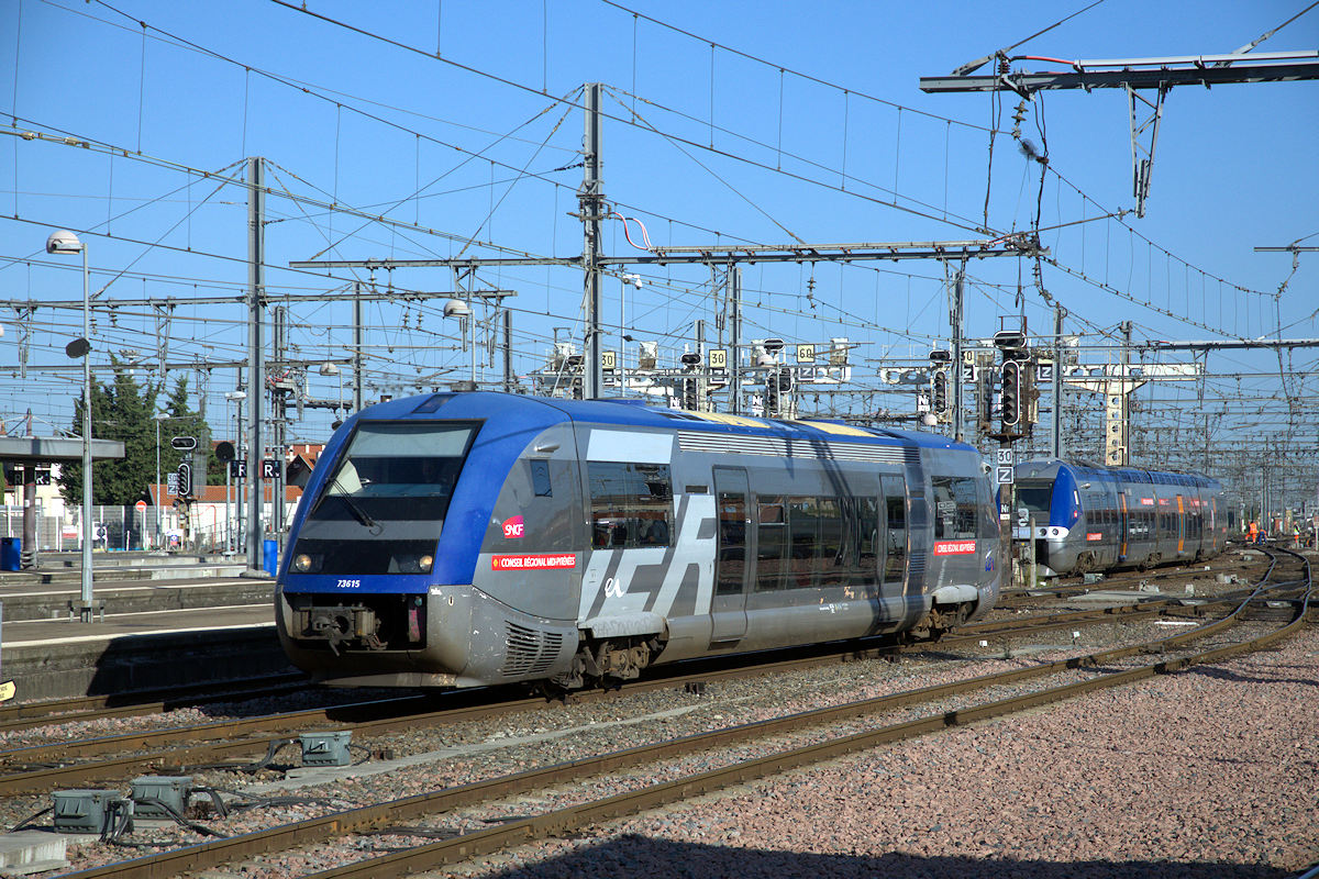 X 736159 MIDI-PYRÉNÉES