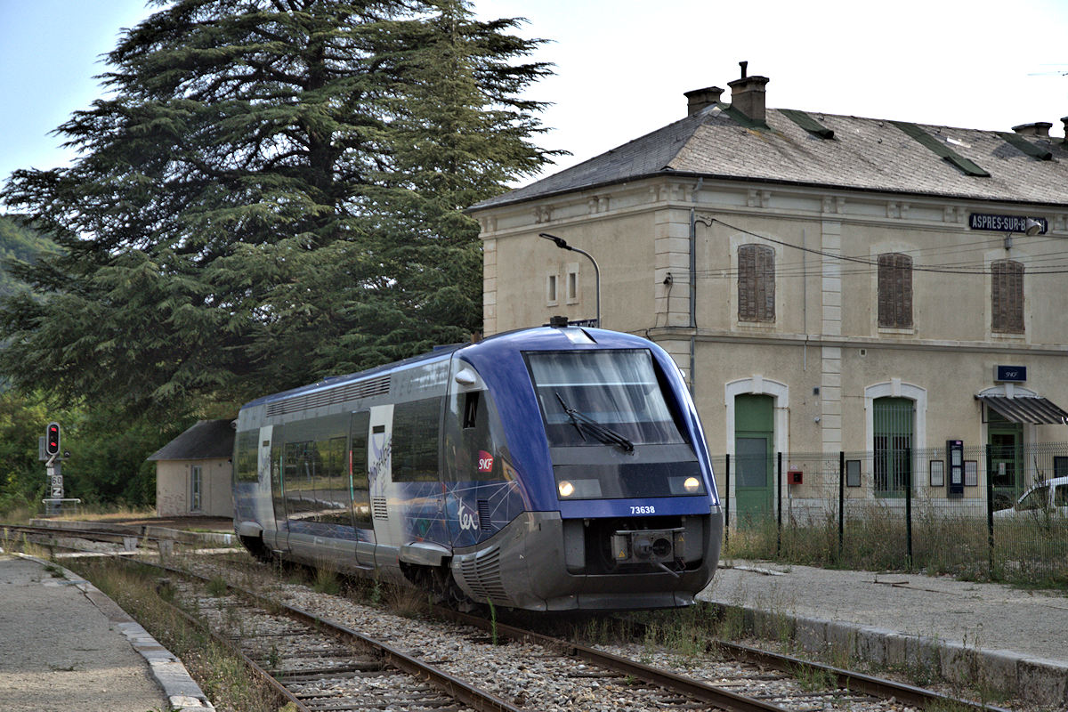 X 73638 RHÔNE-ALPES