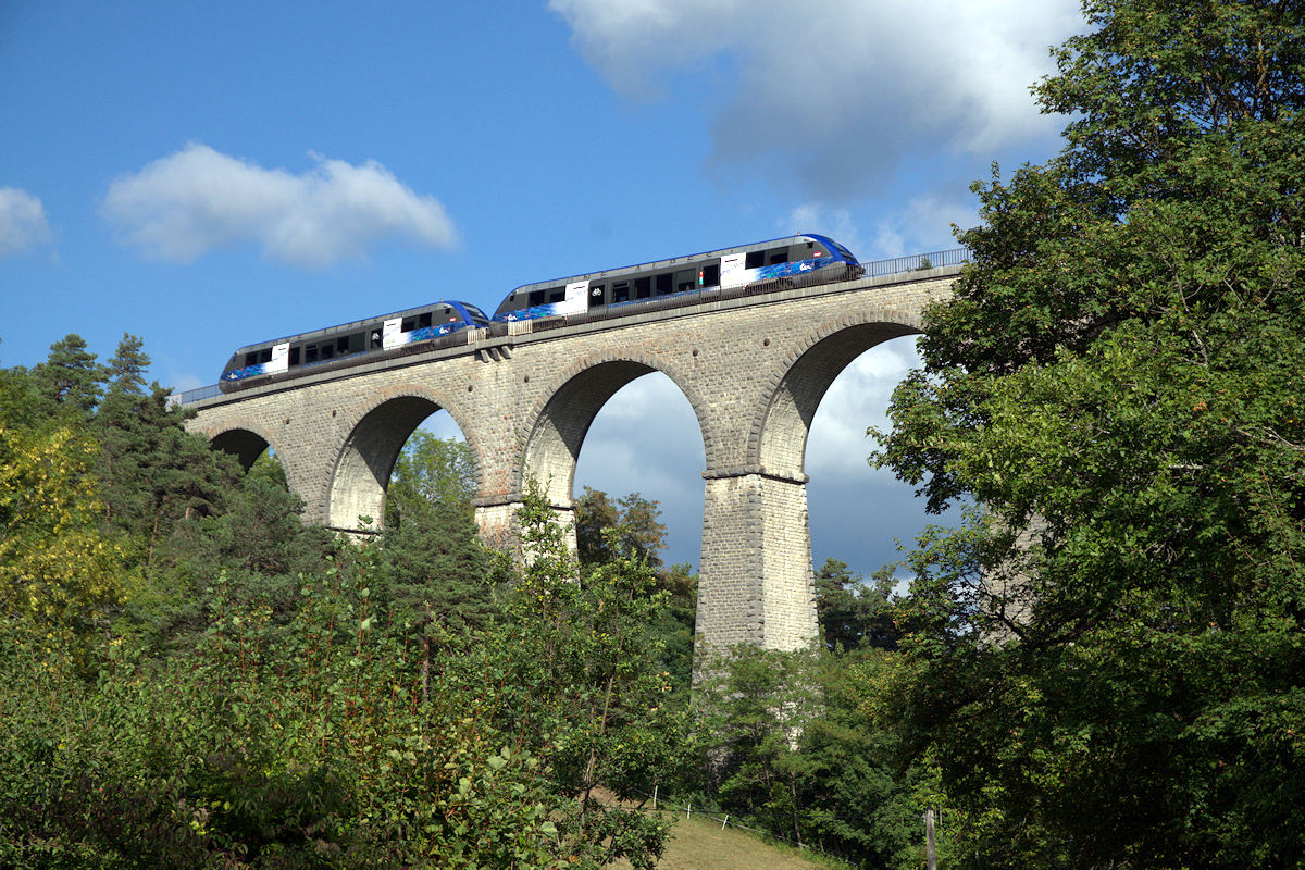 X 73500 RHÔNE-ALPES