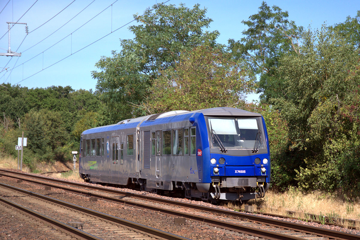 X 74505 CENTRE-VAL DE LOIRE