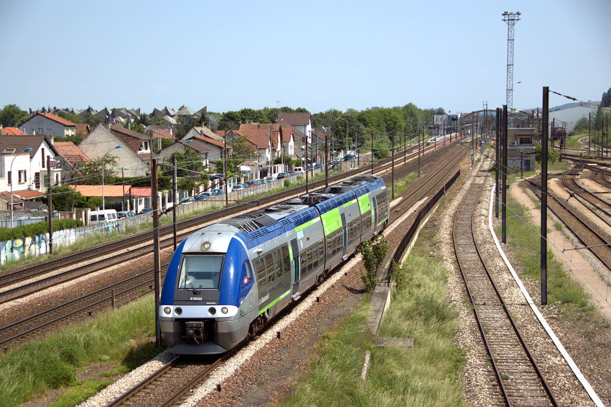 X 76502/501 PICARDIE " LE BEAUVAISIS "