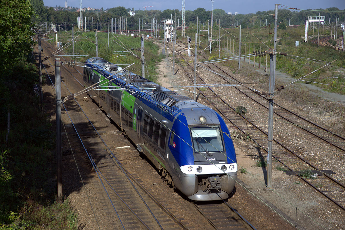 X 76502/501 PICARDIE "LE BEAUVAISIS"