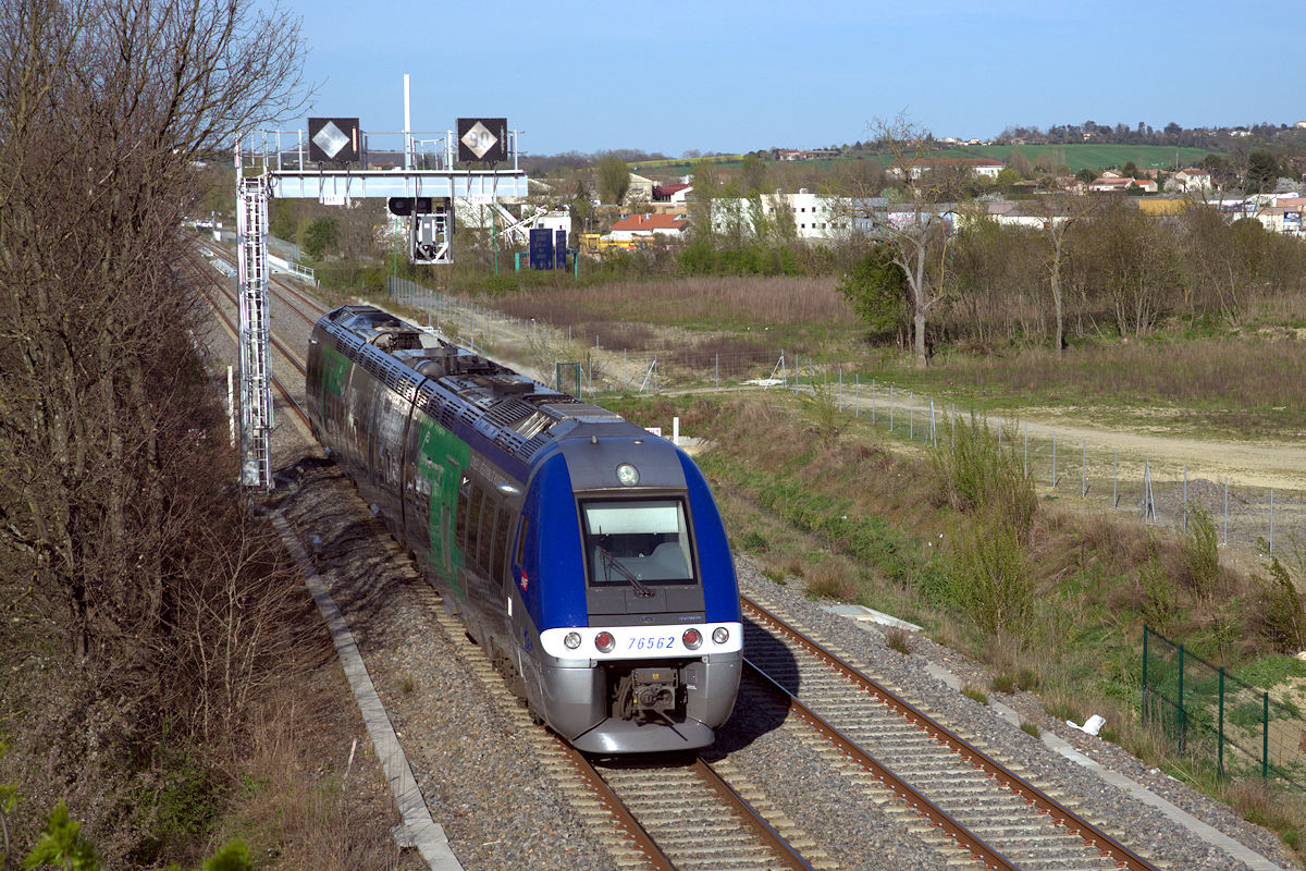 X 76562/561 AUVERGNE