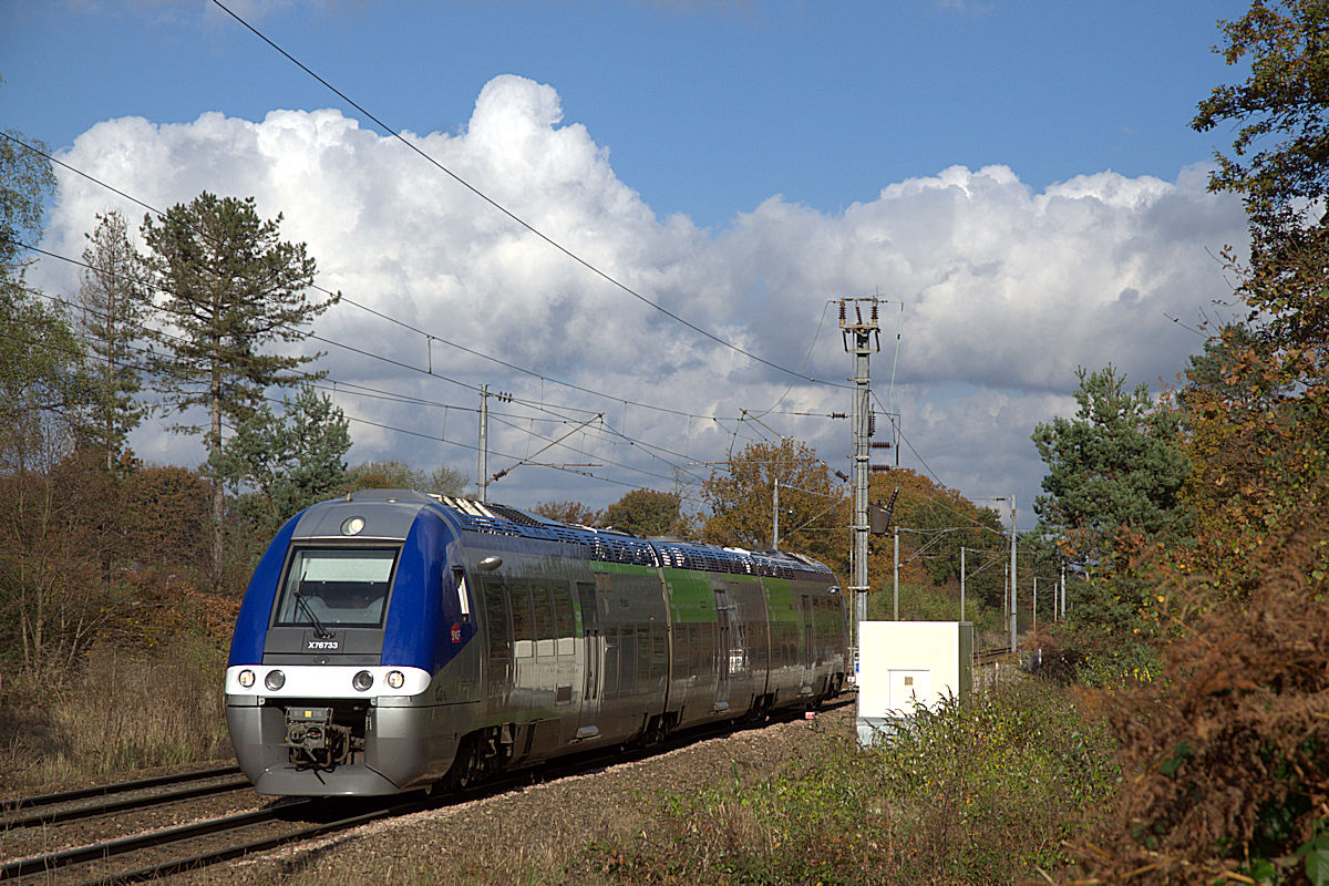 X 76733/734 PICARDIE “ LE CREILLOIS ”