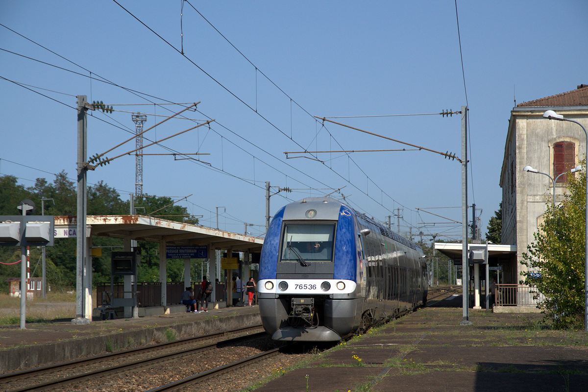 X 76536 / X 76535 AUVERGNE-RHÔNE-ALPES