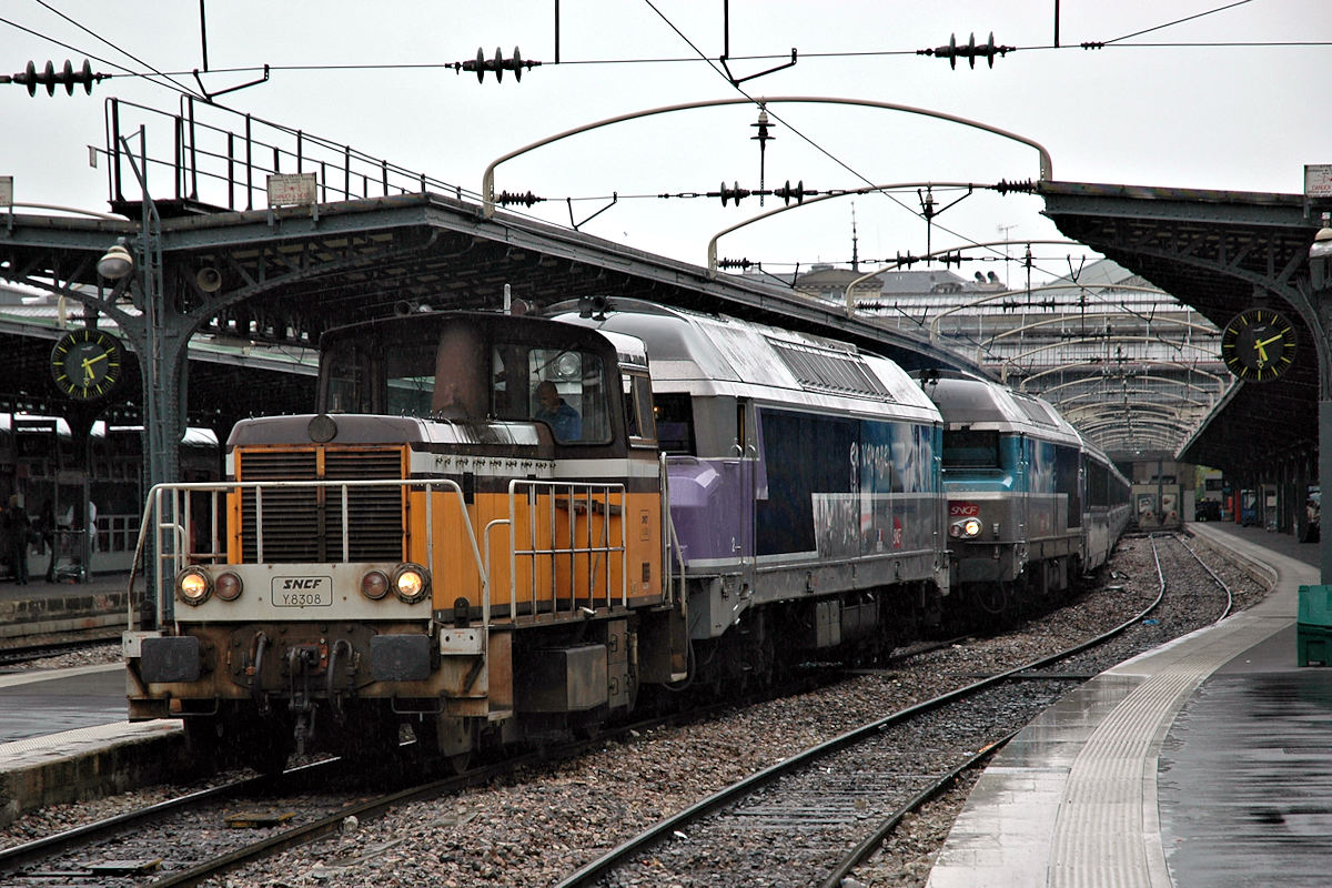 Y 8308