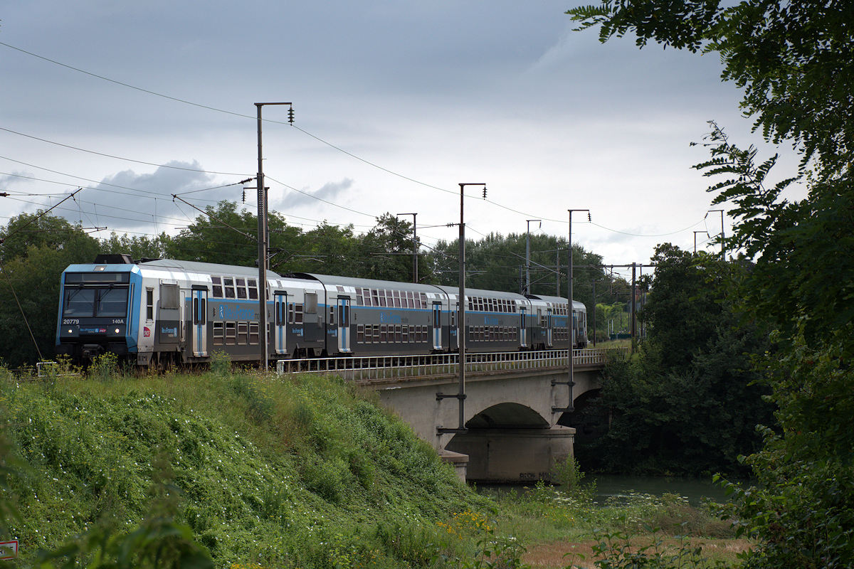 Z 20779/Z 20780 140A