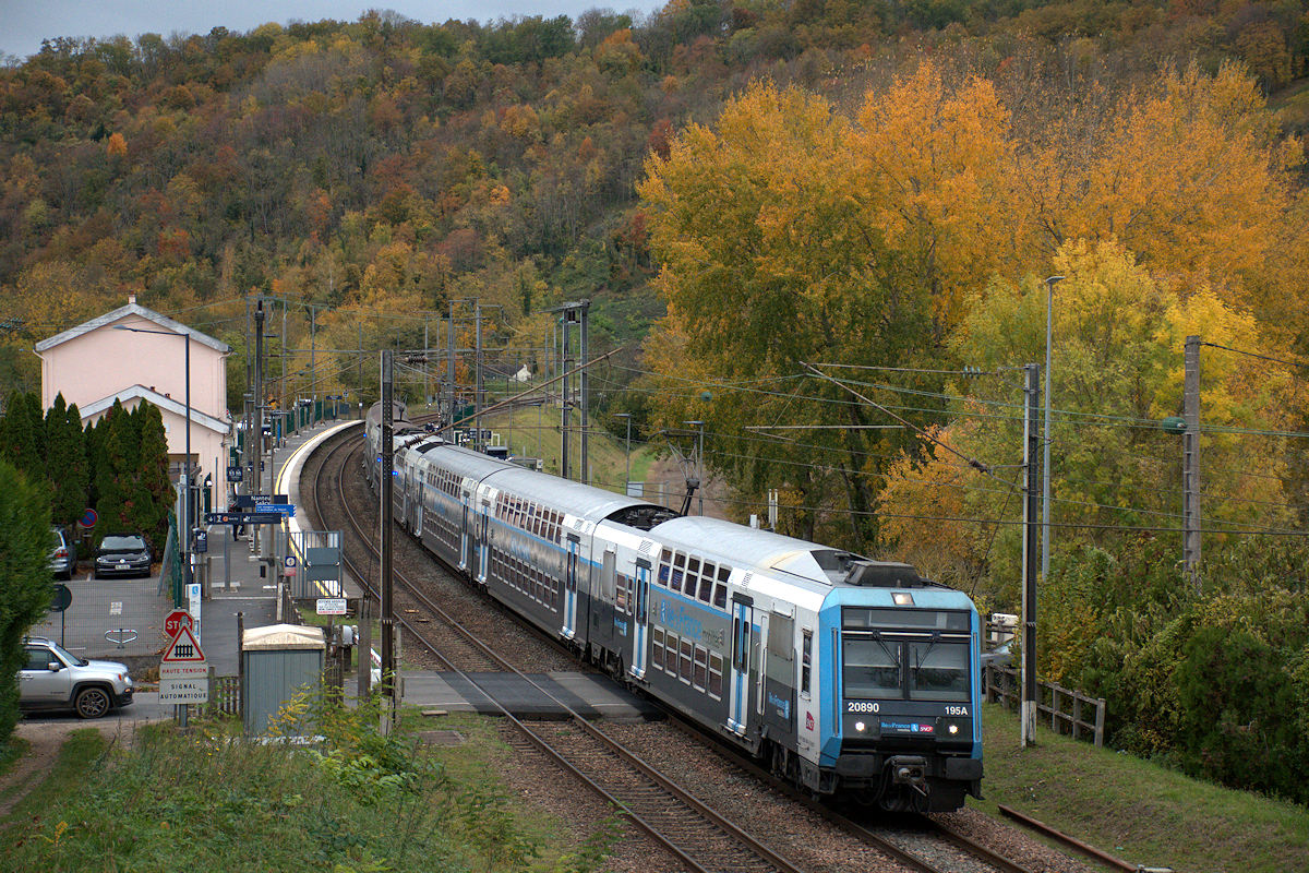 Z 20890/Z 20889 • RAME 195A