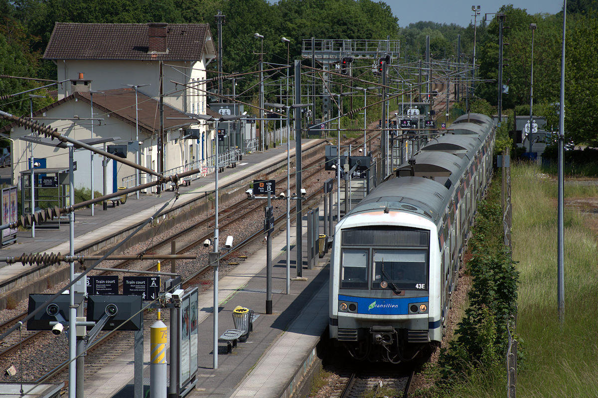 Z 22585/Z 22586 43E • HAVA TOURNAN > HAUSSMANN-SAINT-LAZARE