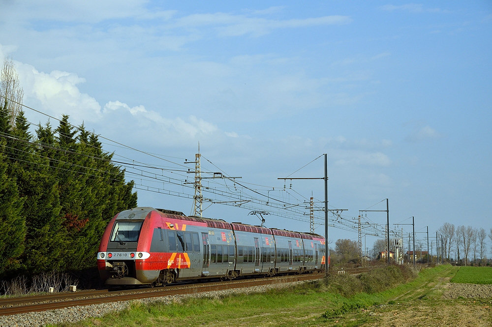 Z 27610/Z 27609 LANGUEDOC-ROUSSILLON