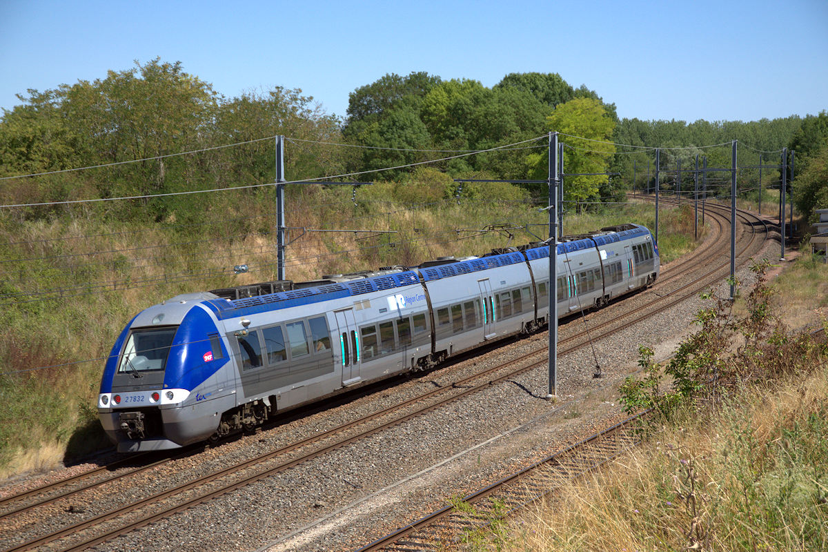 Z 27832/27831 CENTRE-VAL DE LOIRE