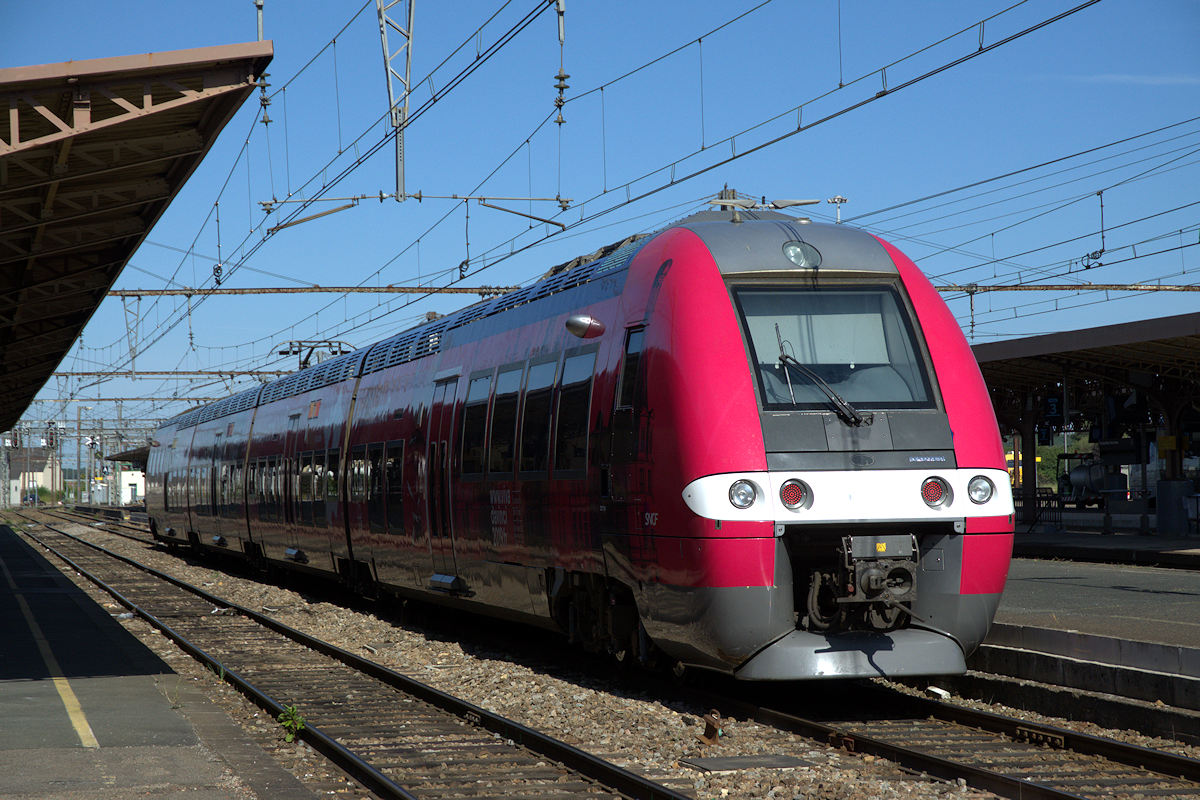 Z 27718/27717 CENTRE-VAL DE LOIRE « LEONARDO DA VINCI »