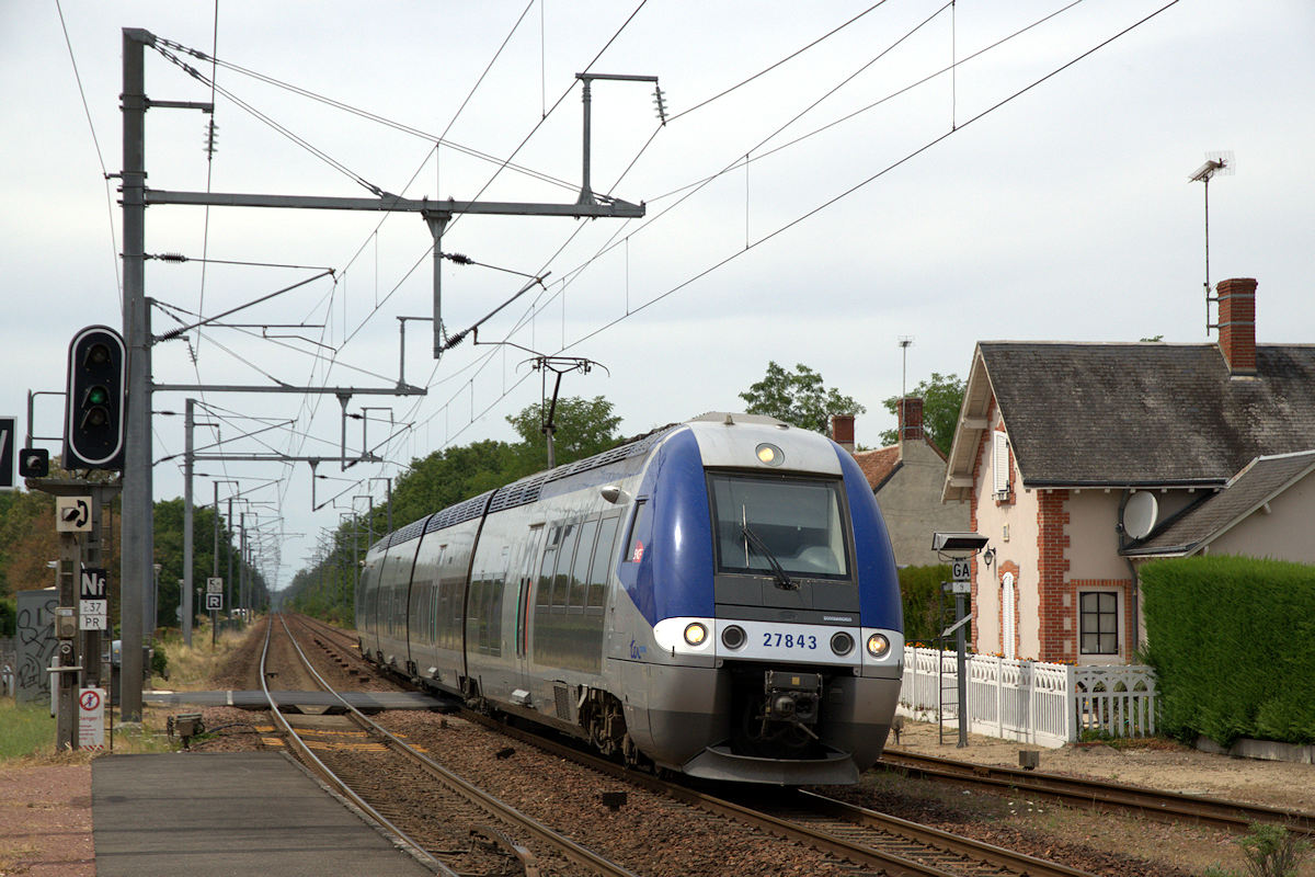 Z 27843/27844 CENTRE-VAL DE LOIRE