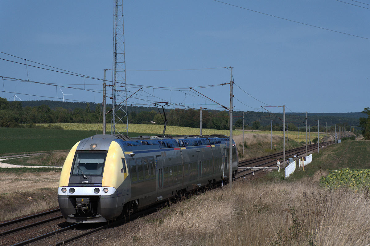 Z 27545/Z 27546 BOURGOGNE-FRANCHE COMTÉ