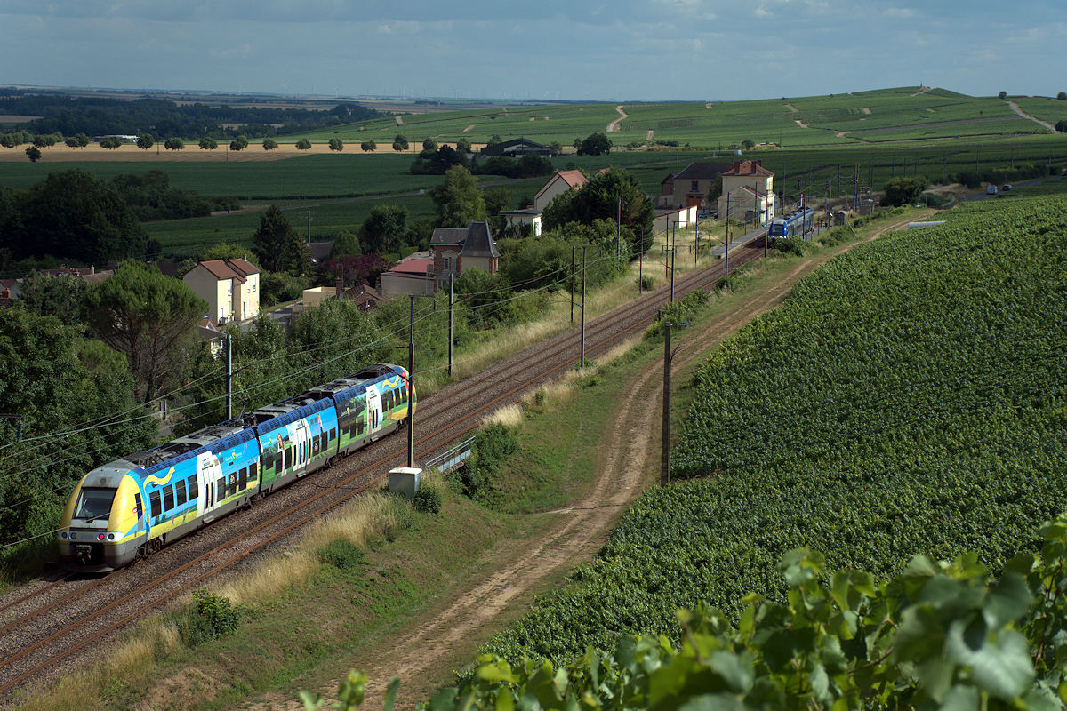 Z 27699/Z 27700 GRAND EST