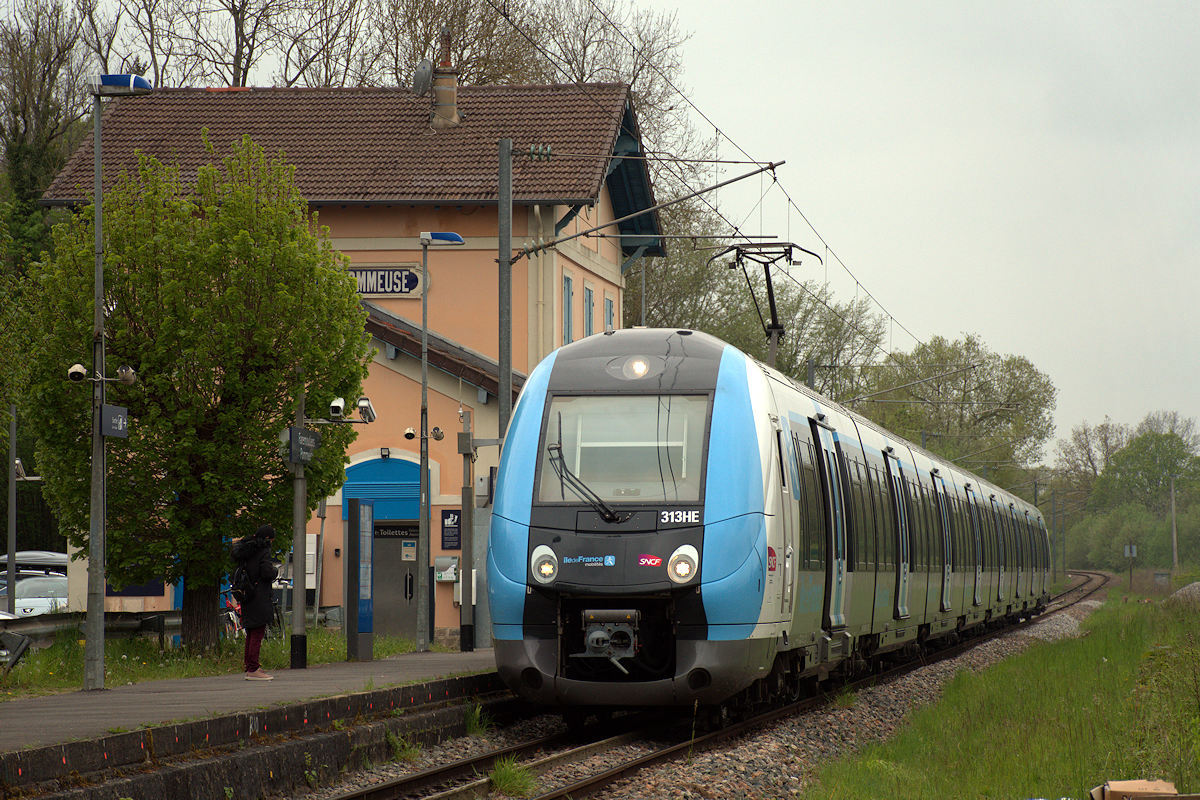 Z 50625/Z 50626 313HE • TRANSILIEN CITU PARIS-EST > COULOMMIERS