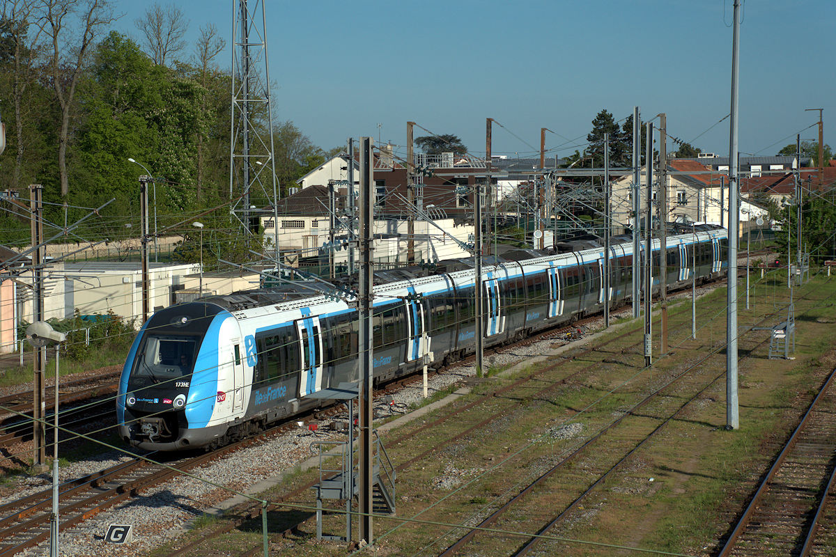 Z 50345/Z 50346 173HE • TRANSILIEN PIBU PROVINS > PARIS-EST