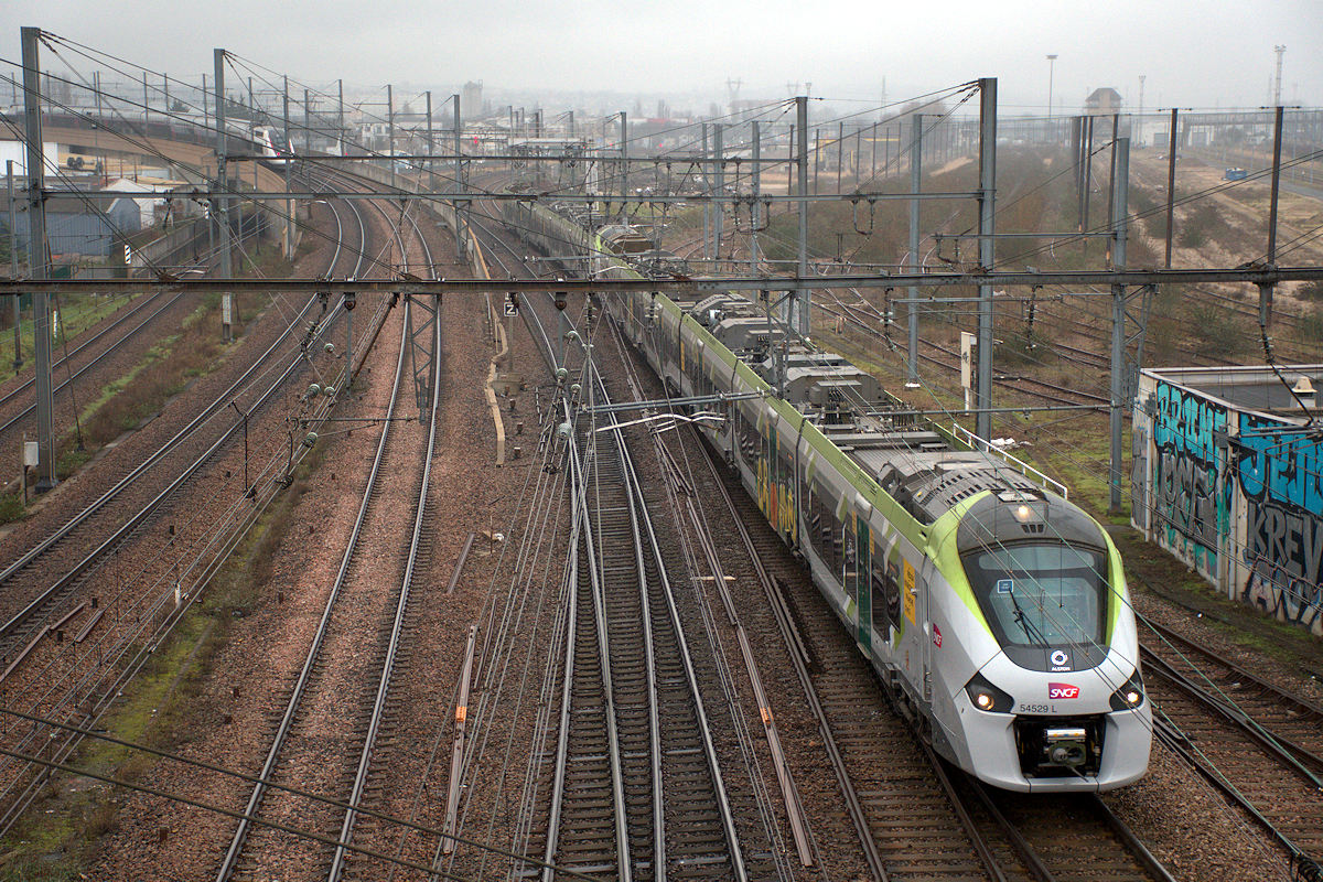 Z 54529/Z 54530 L BOURGOGNE-FRANCHE-COMTÉ