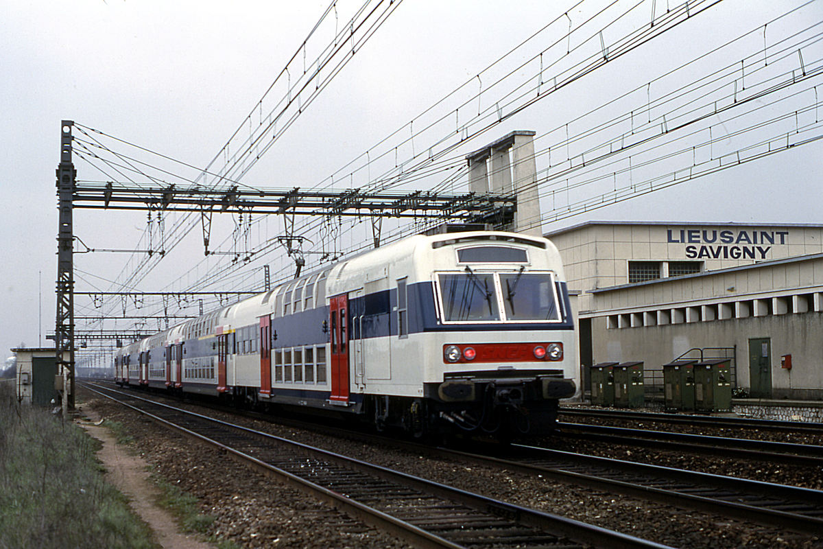 Z 5601/Z 5602 01C « SAVIGNY-LE-TEMPLE »