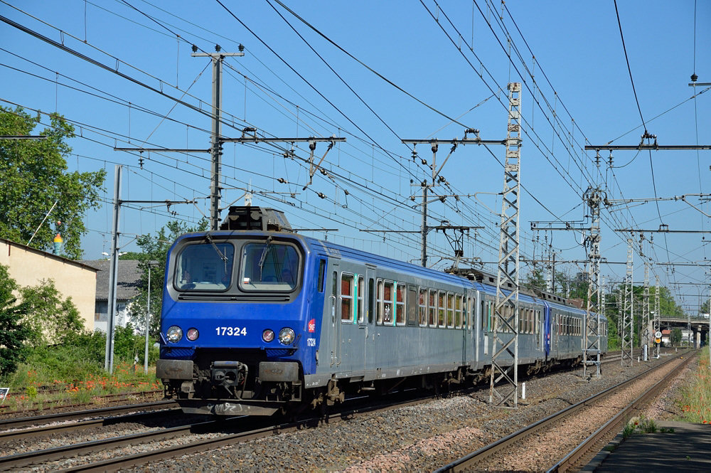 Z 7324 MIDI-PYRÉNÉES + Z 97381 MIDI-PYRÉNÉES