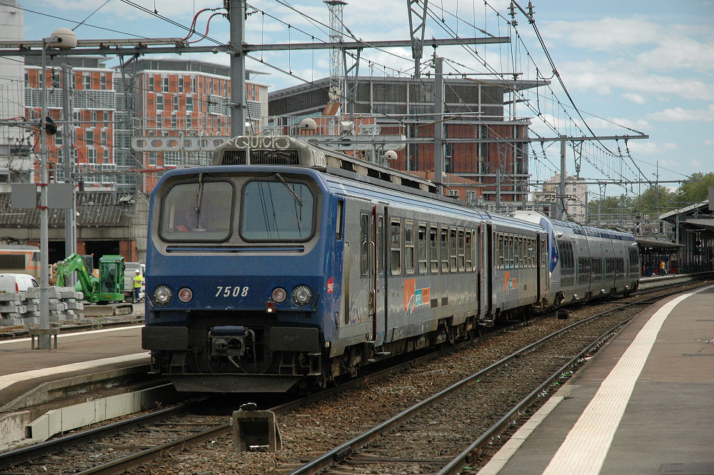 Z 7508 LANGUEDOC-ROUSSILLON • Z 27521 MIDI-PYRÉNÉES