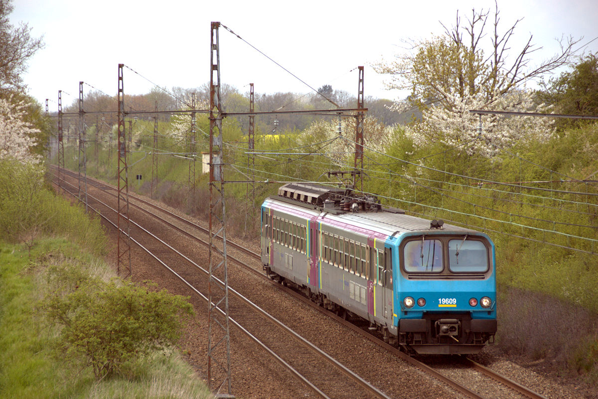 Z 9609 PAYS DE LA LOIRE