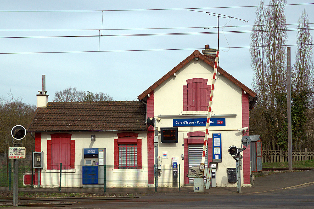 HALTE D'ISSOU-PORCHEVILLE