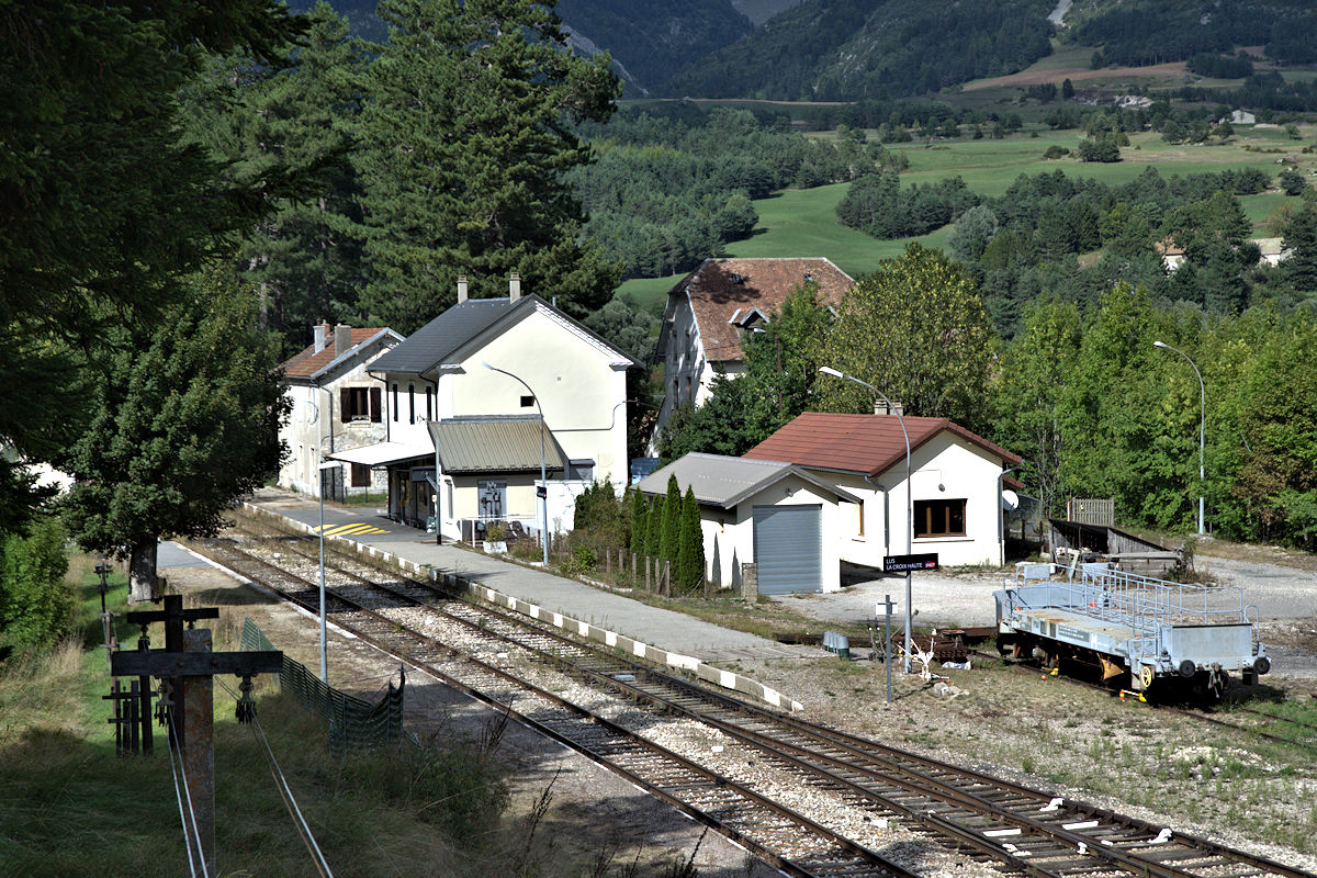 LUS-LA-CROIX-HAUTE