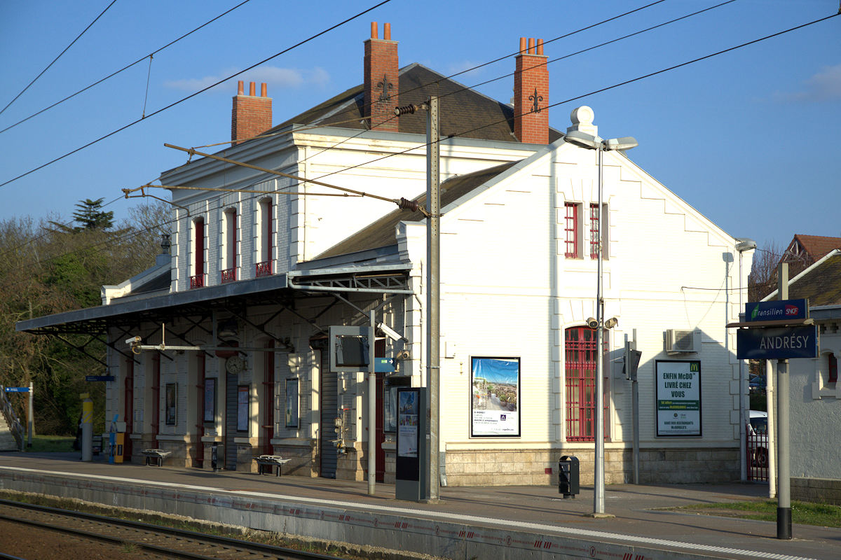 BÂTIMENT VOYAGEURS