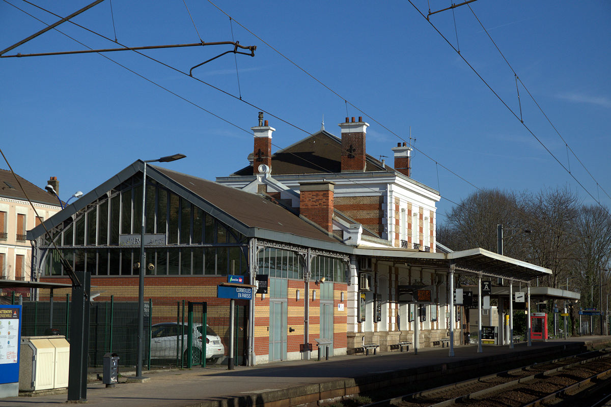 BÂTIMENT VOYAGEURS