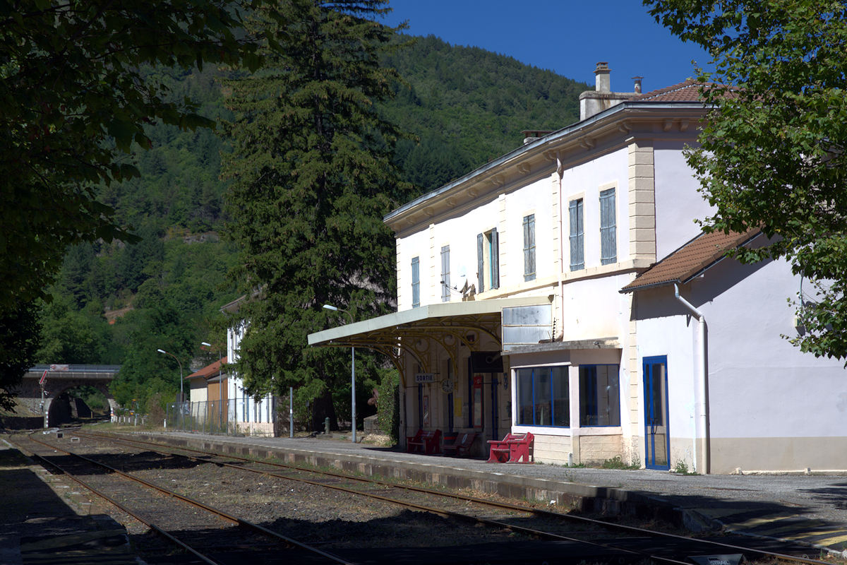 BÂTIMENT VOYAGEURS