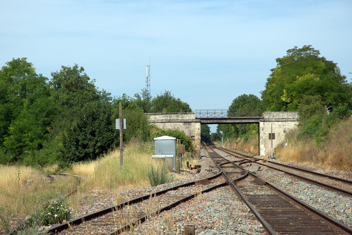 PONT DU CHEMIN D’EXPLOITATION DIT DE LA CROIX ROUGE