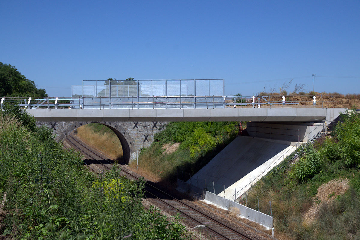 NOUVEAU PONT DE LA ROUTE DÉPARTEMENTALE 1 DE PROVINS À BRAY-SUR-SEINE